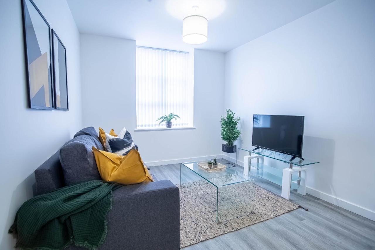 Luxury Apartments Available Next To Train Station - The Wallgate Apartments Wigan - Free Parking Eksteriør bilde