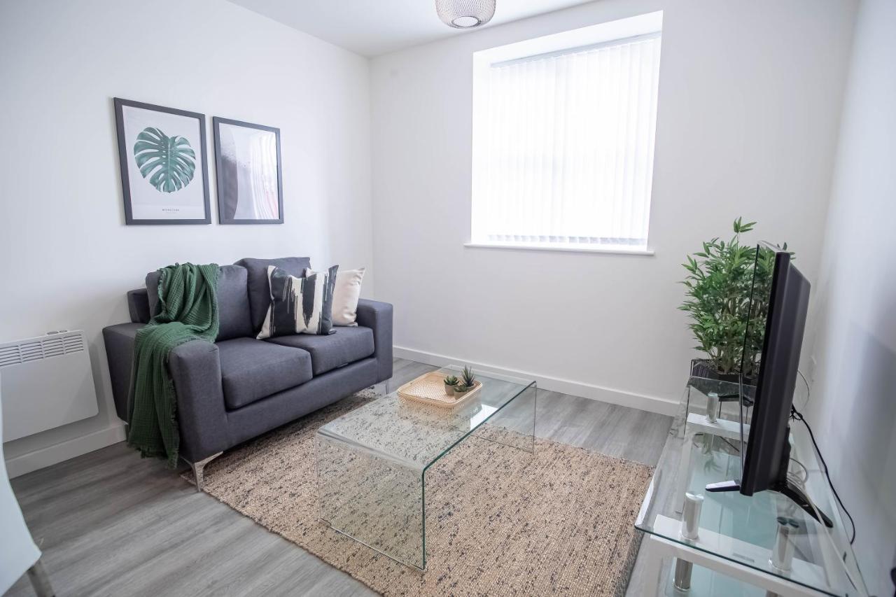 Luxury Apartments Available Next To Train Station - The Wallgate Apartments Wigan - Free Parking Eksteriør bilde