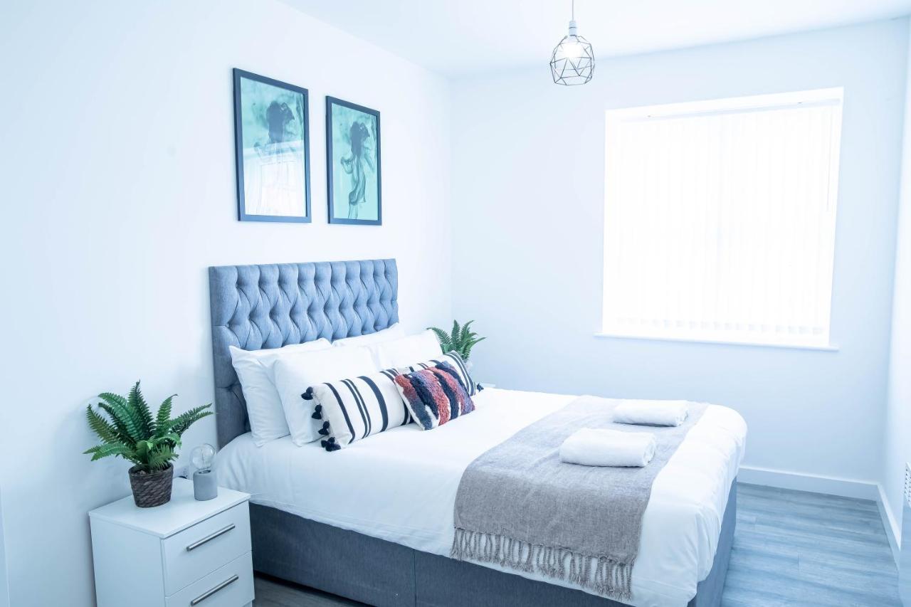 Luxury Apartments Available Next To Train Station - The Wallgate Apartments Wigan - Free Parking Eksteriør bilde