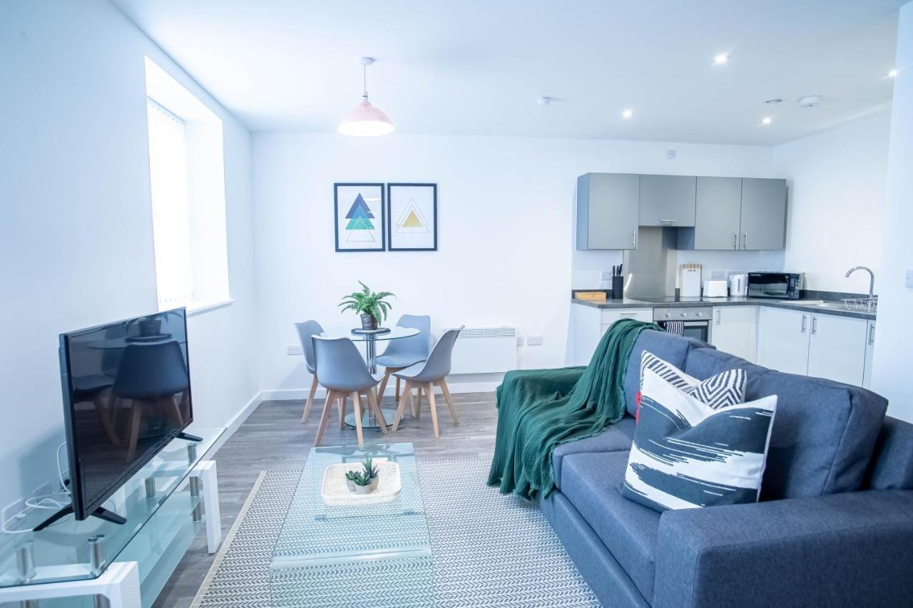 Luxury Apartments Available Next To Train Station - The Wallgate Apartments Wigan - Free Parking Eksteriør bilde