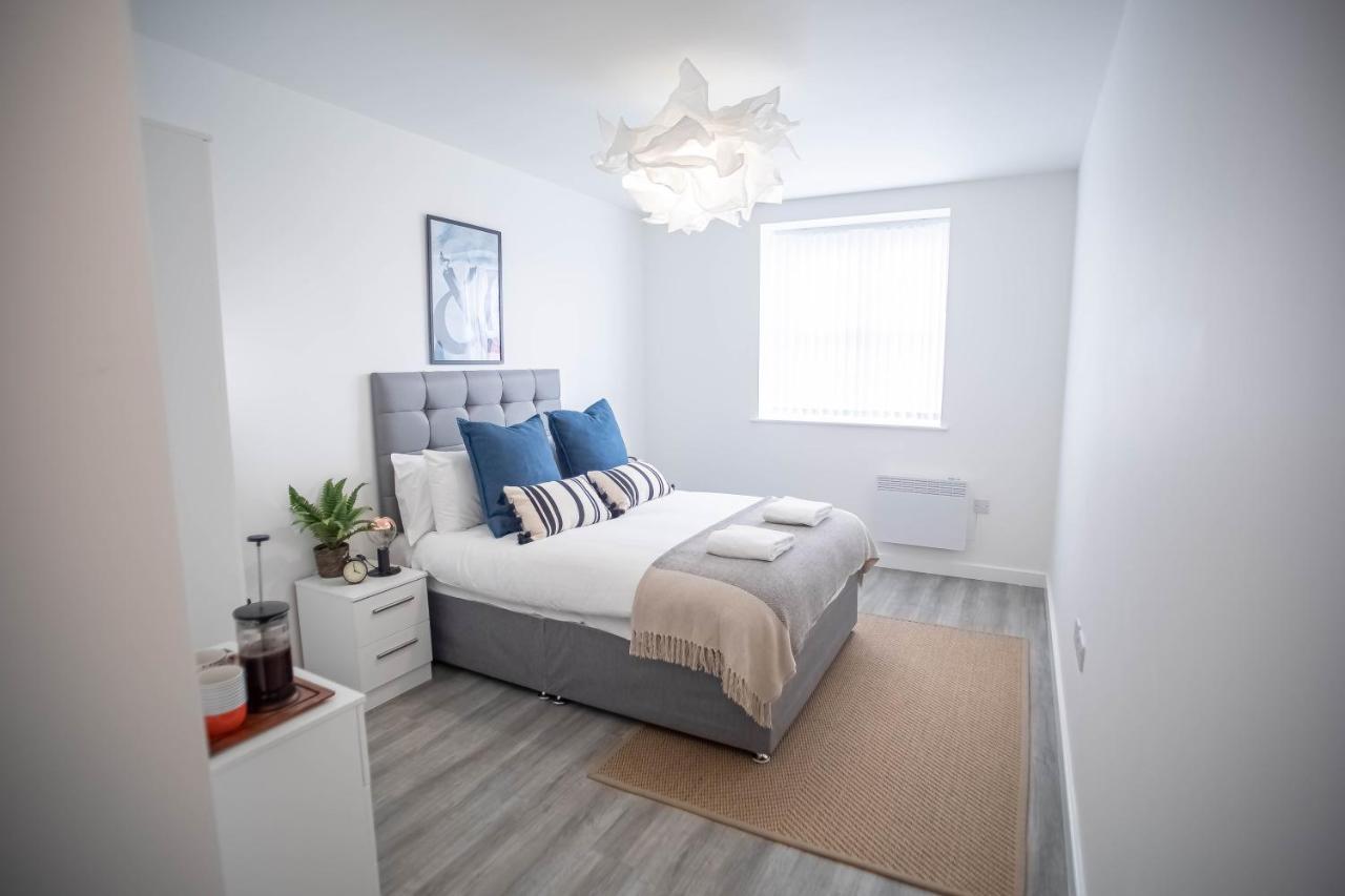 Luxury Apartments Available Next To Train Station - The Wallgate Apartments Wigan - Free Parking Eksteriør bilde
